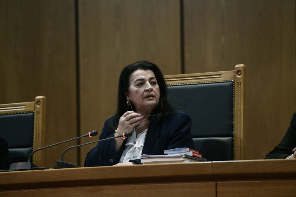 ΕΛΑΣ: Οι 18 γυναίκες που βρίσκονται στο πλευρό του Αλέξη Τσίπρα