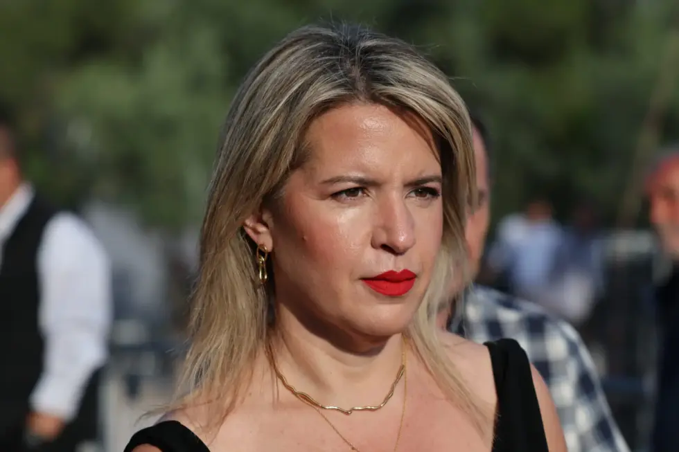 ΕΛΑΣ: Οι 18 γυναίκες που βρίσκονται στο πλευρό του Αλέξη Τσίπρα