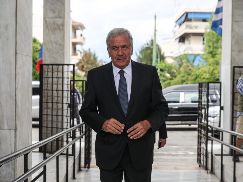 Δημήτρης Αβραμόπουλος: Στη Βουλή η άρση ασυλίας του – Αντιμέτωπος με ένταξη σε εγκληματική οργάνωση