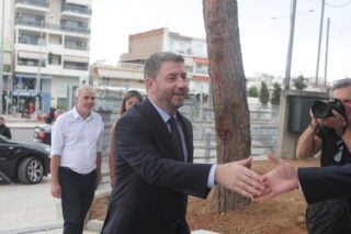 ΠΑΣΟΚ: Ξεκινούν οι εξορμήσεις σε γειτονιές της Αττικής με πρώτο σταθμό το Ίλιον