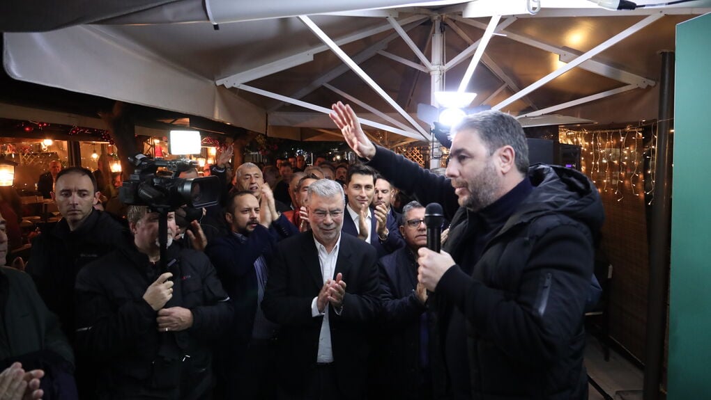 Αντεπίθεση του ΠΑΣΟΚ με εξωστρέφεια: Ξεκινά περιοδείες ο Νίκος Ανδρουλάκης