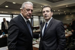 Νέος πονοκέφαλος για την κυβέρνηση η υπόθεση Αβραμόπουλου: «Ούτε τον καταδικάζουμε, ούτε τον αθωώνουμε»