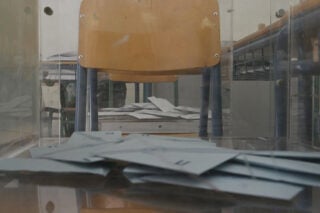 Ο κύβος ερρίφθη στη Βουλή: Τέλος ο β’ γύρος των εκλογών στην τοπική αυτοδιοίκηση