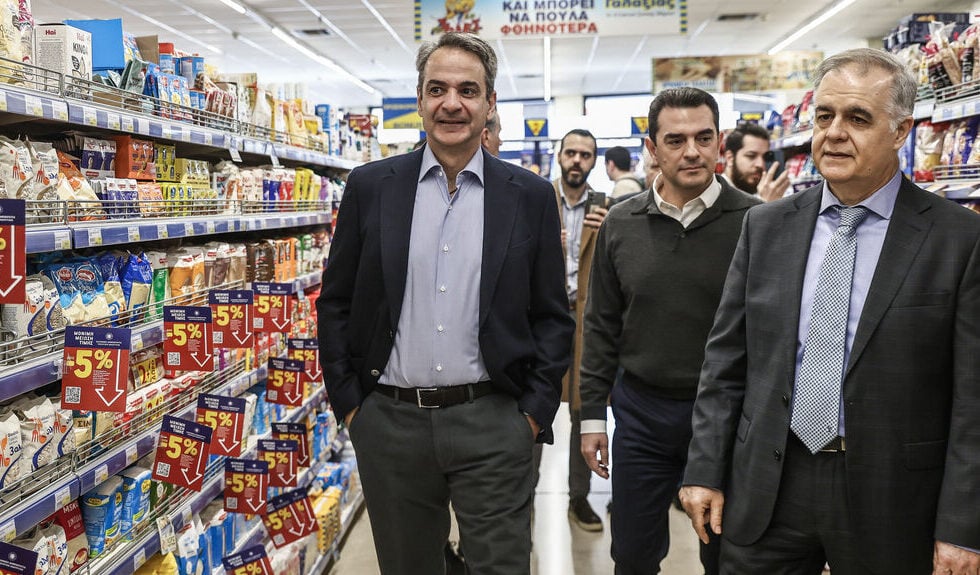Πυρ ομαδόν για το #posokanei: «Ο Μητσοτάκης προσπαθεί να διαχειριστεί επικοινωνιακά την ακρίβεια»