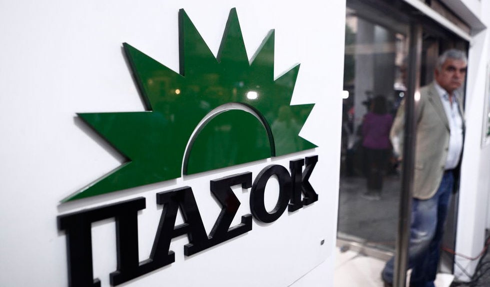 ΠΑΣΟΚ: Ποιοι υποψήφιοι κλείδωσαν σε κρίσιμους νομούς, ποιοι το σκέφτονται και ποιοι δεν θα κατέβουν