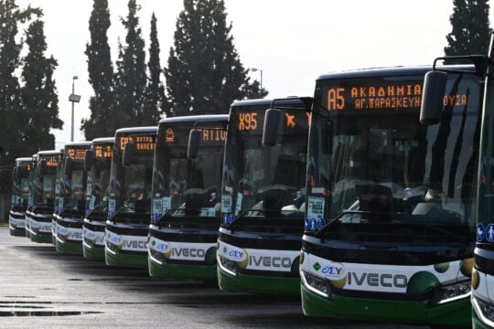 Φιάσκο με τα αλκοολόμετρα στα αστικά λεωφορεία: Δικαστικό μπλόκο στα 2,5 εκατ. ευρώ για 1.000 συσκευές
