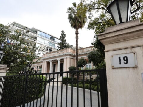 Η ΝΔ θεωρεί πλέον βασικό της αντίπαλο τον Αλέξη Τσίπρα