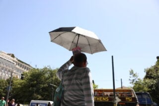 Καιρός: Ζέστη διαρκείας με 34άρια – Ποιες περιοχές θα «ψηθούν» – Οι προβλέψεις Κολυδά