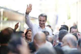 Να φύγει η Δεξιά!
