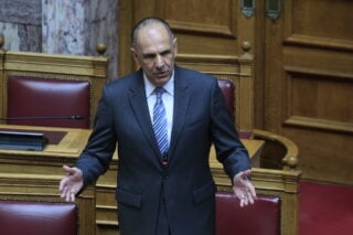 Γεραπετρίτης: «Καμία παραχώρηση στα εθνικά δίκαια και συμφέροντα»