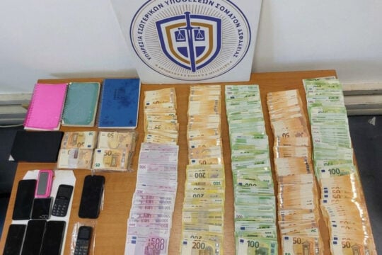Εξαρθρώθηκε μεγάλο κύκλωμα διαφθοράς σε πολεοδομίες