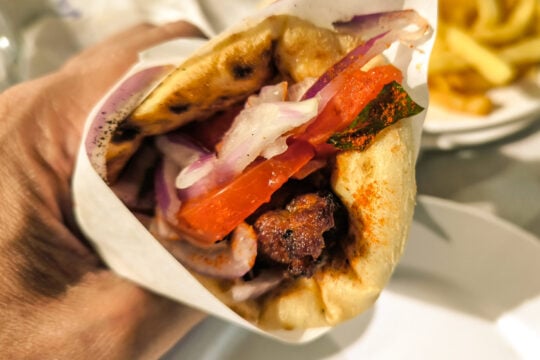 Καφές και σουβλάκι «πρωταθλητές» στο delivery για τους Έλληνες