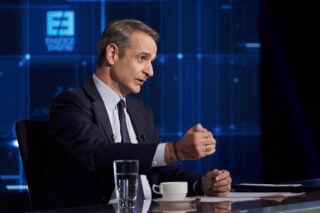 Αγωνία στο Μαξίμου με τον «εφιάλτη» Σαμαρά – Καραμανλή