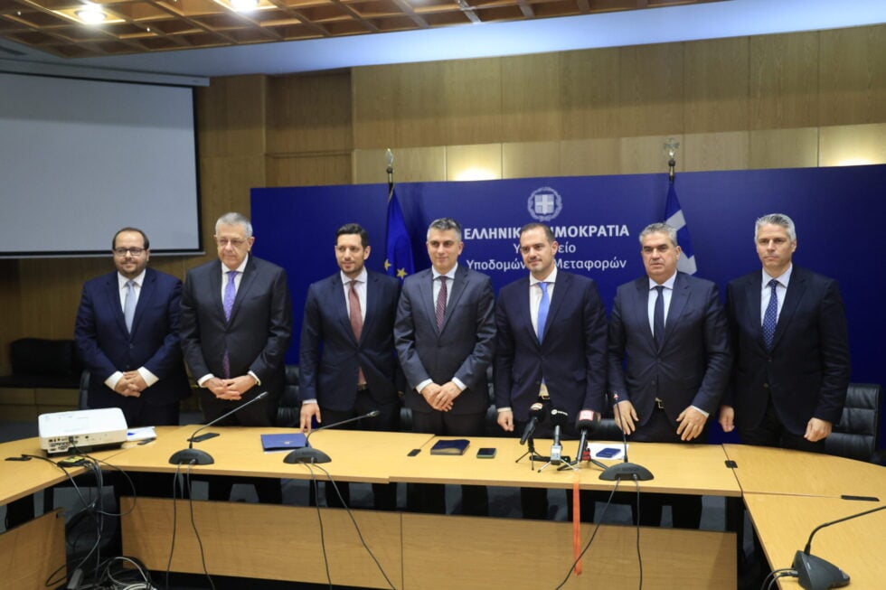 Τελετή παράδοσης - παραλαβής στο υπουργείο Υποδομών και Μεταφορών. Παρασκευή 12 Ιουνίου 2026 (ΓΙΩΡΓΟΣ ΚΟΝΤΑΡΙΝΗΣ / EUROKINISSI)