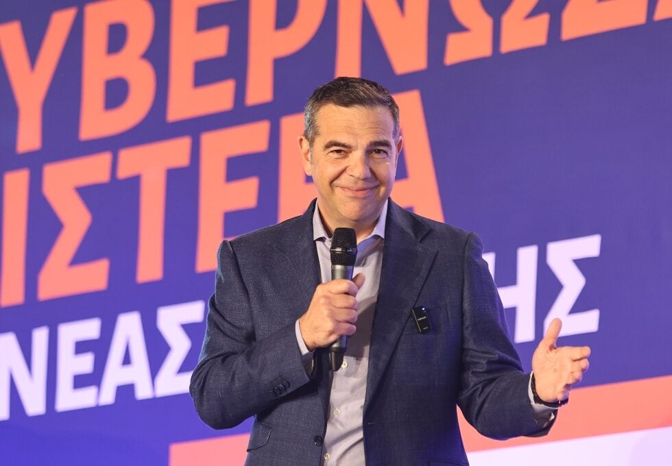 Έρχεται η λαίλαπα του κομμουνισμού