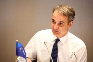 Μητσοτάκης για τη συμφωνία ΗΠΑ-Ιράν: «Η μεγάλη προτεραιότητα είναι η πλήρης αποκατάσταση της ναυσιπλοΐας»