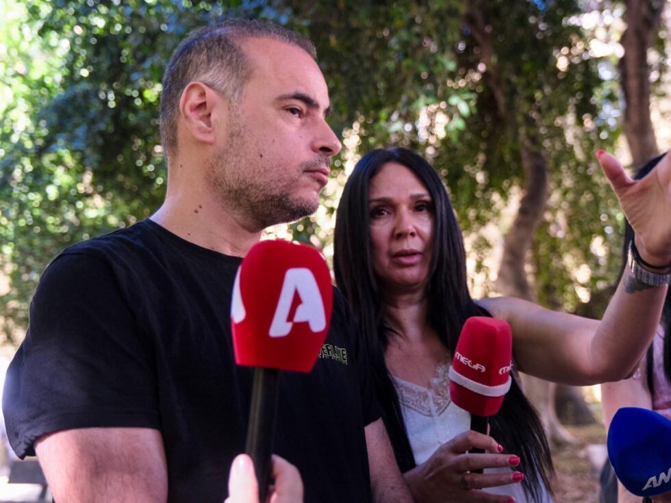 Ξεσπά ο αδερφός της Σταυρούλας για τη γυναίκα του 43χρονου: «Θα έπρεπε να κάνει τον σταυρό της που δεν την έχει σφάξει τόσα χρόνια»