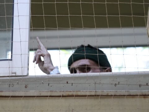 Προσφυγικά: Συγκέντρωση στο «Γεννηματάς» για τον απεργό πείνας Αριστοτέλη Χαντζή – Επιδεινώθηκε η υγεία του [βίντεο]