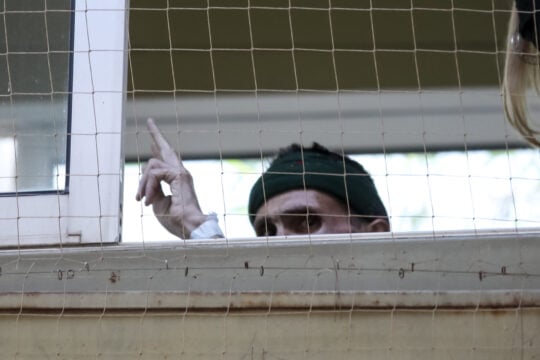 Προσφυγικά: Συγκέντρωση στο «Γεννηματάς» για τον απεργό πείνας Αριστοτέλη Χαντζή – Επιδεινώθηκε η υγεία του [βίντεο]