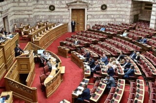 «Πράσινο» φως για τον νέο Κώδικα Τοπικής Αυτοδιοίκησης μόνο με τις ψήφους της ΝΔ