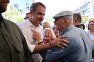 Ο χρησμός Μητσοτάκη από τη Νέα Σμύρνη: «Σας βλέπω σε απόλυτη κινητοποίηση, αυτό θέλουμε» [βίντεο]