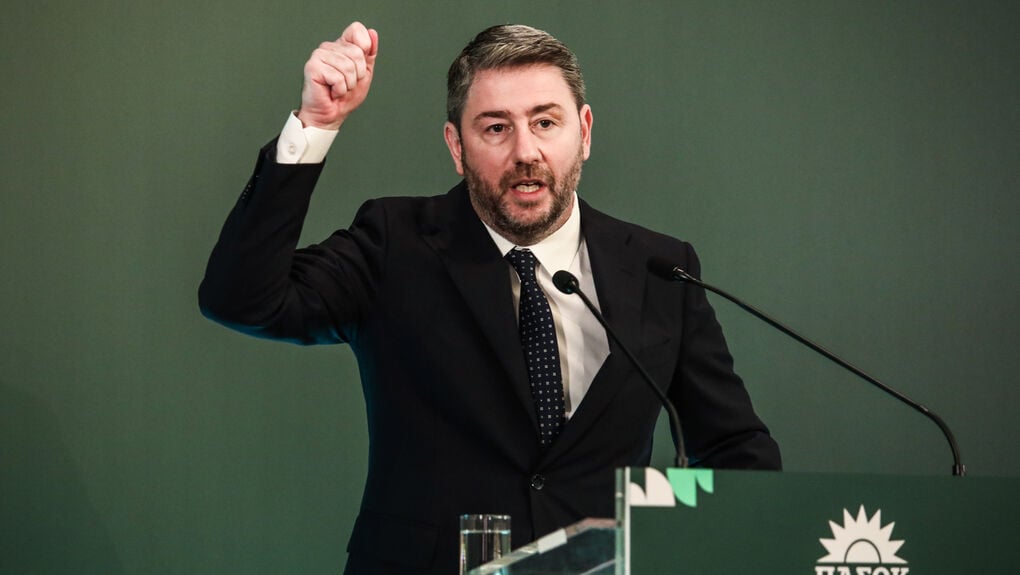 Συναγερμός στο ΠΑΣΟΚ για πιθανές εκλογές τον Οκτώβριο