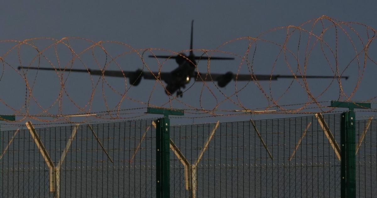 Χανιά: Συνελήφθη 56χρονος για κατασκοπία – Φωτογράφιζε το στ