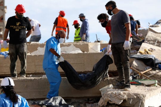 Έλληνες διασώστες από τη Θεσσαλονίκη στη Βενεζουέλα – Εθελοντές αναχωρούν για να βοηθήσουν τους σεισμόπληκτους [βίντεο]