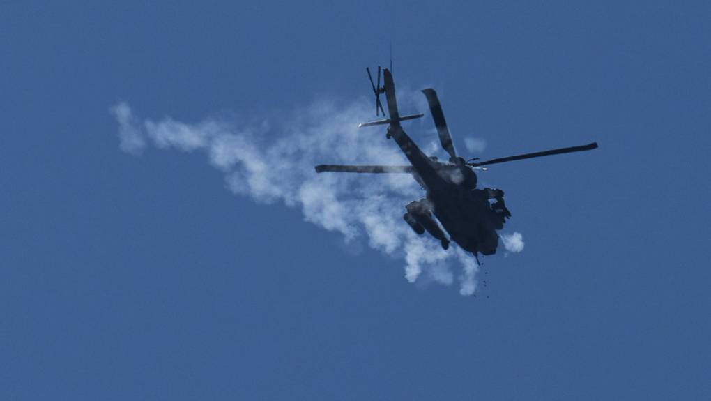 Συνετρίβη ελικόπτερο Apache των ΗΠΑ κοντά στα Στενά του Ορμο