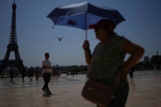 Γαλλία: Η φετινή άνοιξη ήταν η πιο ζεστή που έχει καταγραφεί ποτέ
