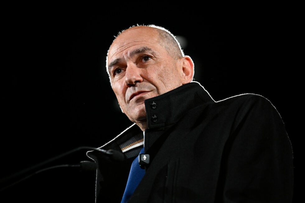 Στροφή της Σλοβενίας: Ο Γιάνσα αίρει την απαγόρευση εισόδου στον Νετανιάχου και το εμπάργκο όπλων στο Ισραήλ