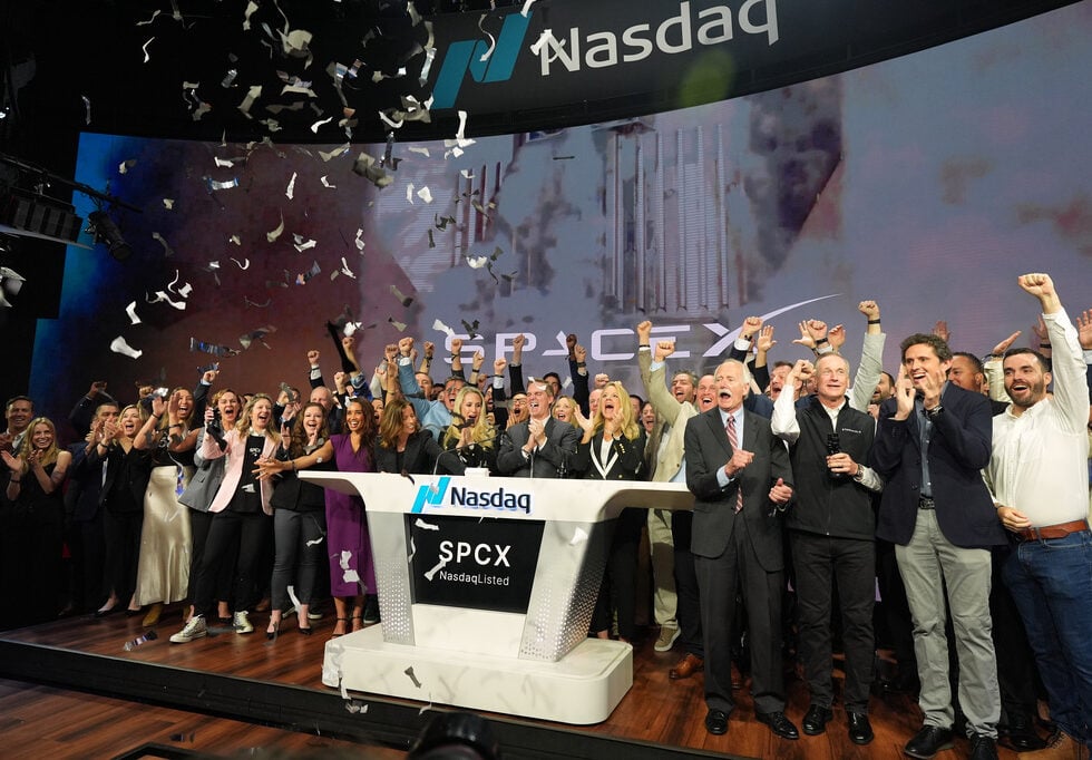 ΗΠΑ: Στα ύψη η μετοχή της SpaceX – Ο Μασκ έγινε και επισήμως ο πρώτος τρισεκατομμυριούχος στον πλανήτη