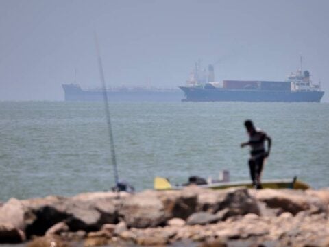Ιράν – ΗΠΑ: Πυρηνικά και Ορμούζ τα μεγάλα αγκάθια, «όχι σε συμφωνία με κάθε τίμημα», λέει η Ουάσιγκτον