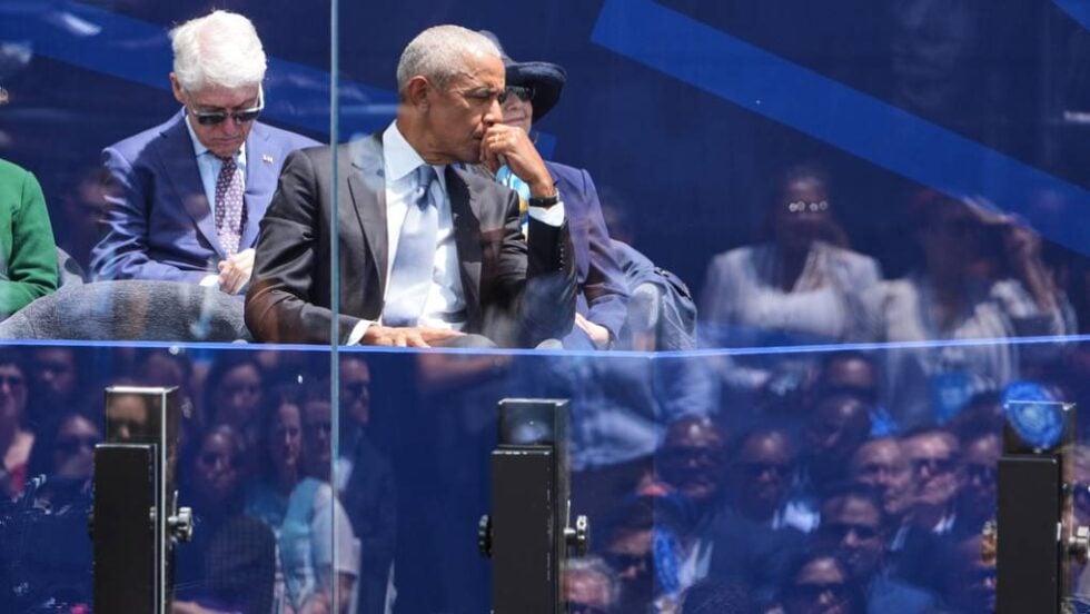 Τα δάκρυα του Ομπάμα στην ομιλία της Μισέλ – Μαζί ξανά οι 4 πρώην πρόεδροι των ΗΠΑ [βίντεο – εικόνες]