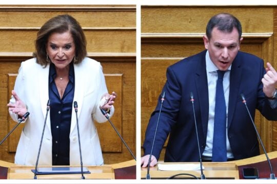 Κόντρα Μπακογιάνννη – Δουδωνή για το άρθρο 86: «Φοβάται τυχόν πλειοψηφία της ΝΔ – Έχει αναλάβει τον ρόλο των πεθερικών της Βουλής»