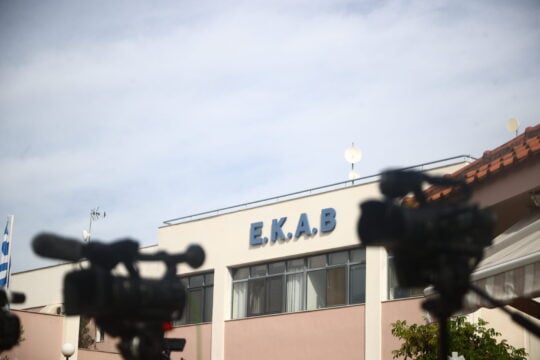 Στα όριά τους οι εργαζόμενοι στο ΕΚΑΒ Θεσσαλονίκης: Καταγγέλλουν υποστελέχωση και έλλειψη οχημάτων
