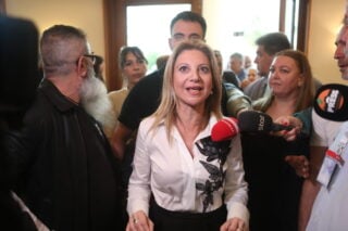 Σκληρή γραμμή Καρυστιανού για ελληνοτουρκικά και μεταναστευτικό: «Εγώ στην Αγγλία πήγαινα με διαβατήριο»