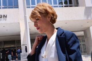 Πυρά Κουφονικολάκου σε Μητσοτάκη: «Δεν είναι φυσικός νόμος οι χαμηλοί μισθοί, η ακρίβεια και η ανασφάλεια»