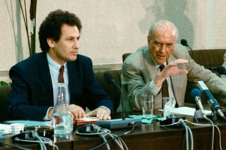 Ο Κώστας Λαλιώτης γράφει για τον Ανδρέα Παπανδρέου: «Ένας Μεγάλος Απών με διαρκή Παρουσία Παντού»