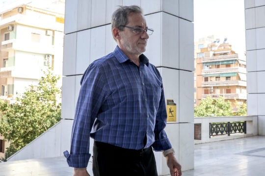 Στο Εφετείο ο Δημήτρης Λιγνάδης: Δικάζεται εκ νέου για τρεις υποθέσεις βιασμών [βίντεο]