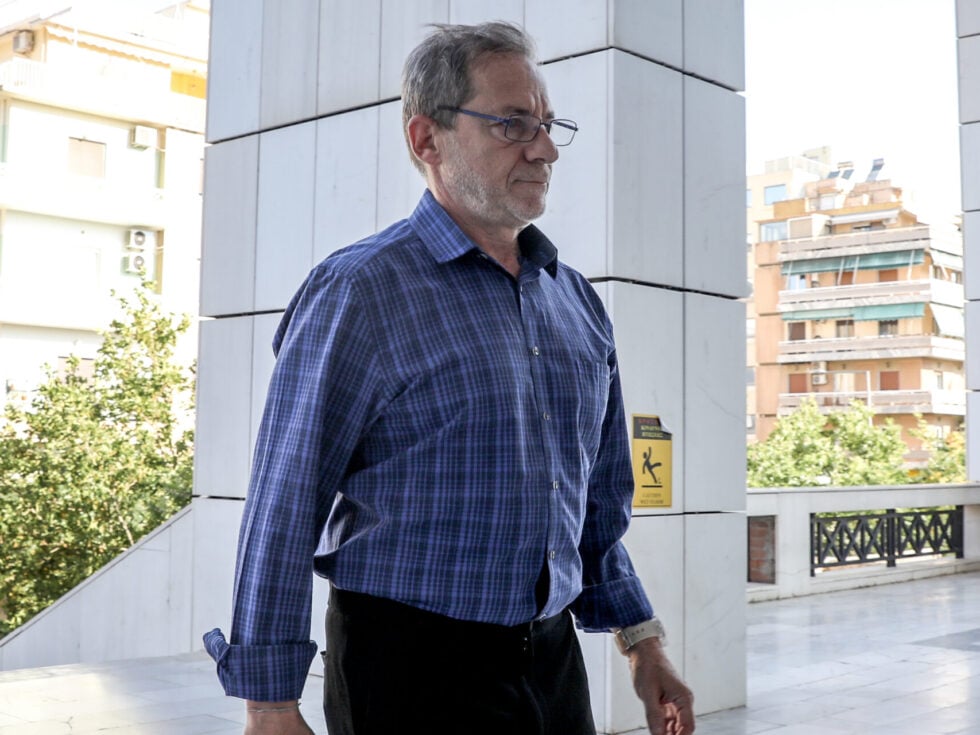 Στο Εφετείο ο Δημήτρης Λιγνάδης: Δικάζεται εκ νέου για τρεις υποθέσεις βιασμών [βίντεο]