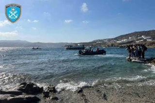 Εκατοντάδες αφίξεις μεταναστών στην Κρήτη μέσα σε λίγες ώρες