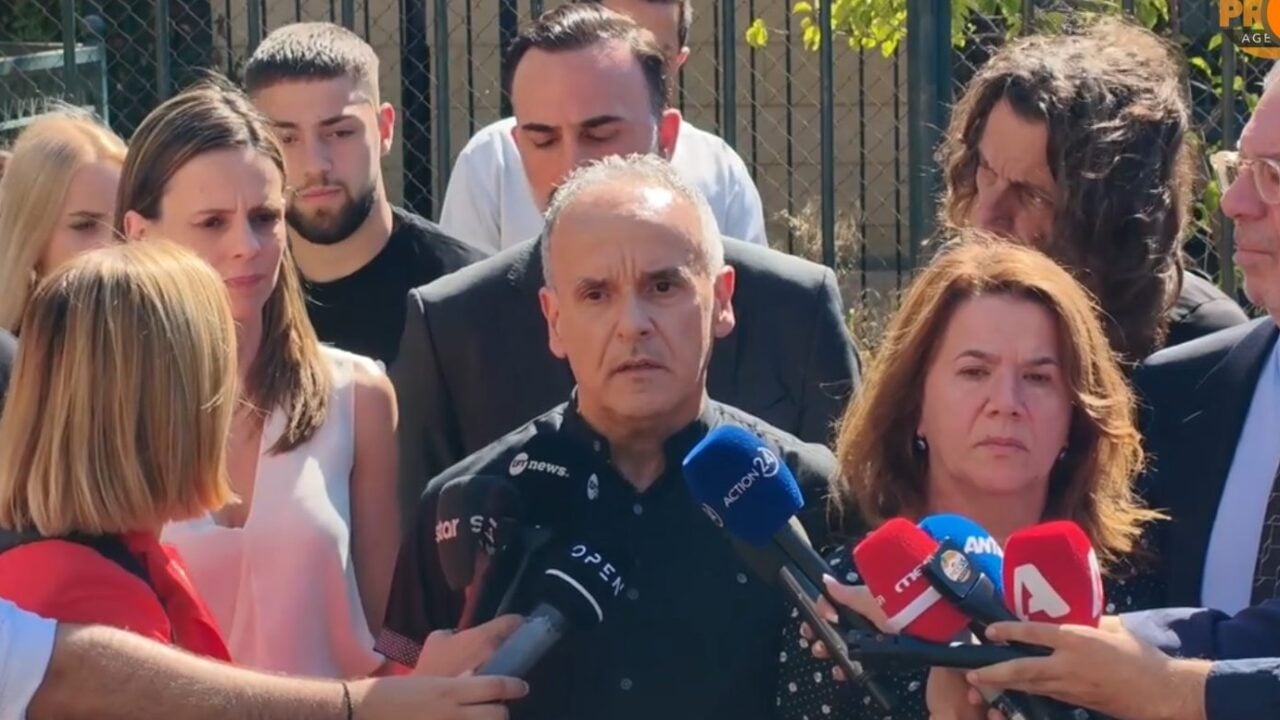 Συγκίνησε ο πατέρας του 11χρονου Μάριου: «Ο αγώνας μας βγήκε σε καλό, να σταματήσουν οι πυροβολισμοί» [βίντεο]