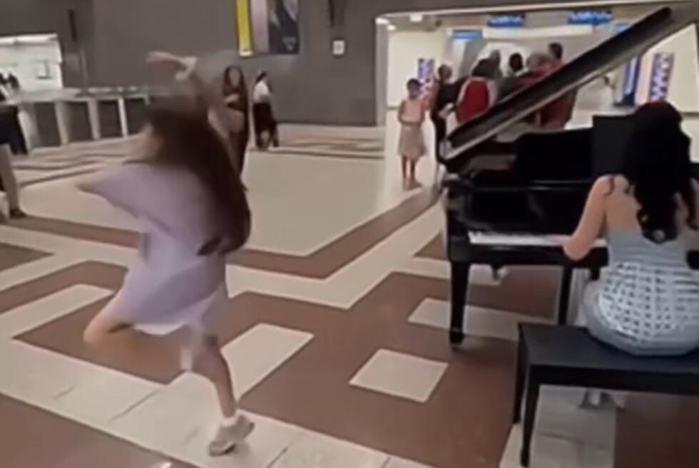 Instagram / Video / Στιγμιότυπο