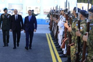 Η ομιλία Μητσοτάκη στα εγκαίνια της Διεύθυνσης Πληροφορικής και Κυβερνοχώρου στο ΓΕΕΘΑ [live]