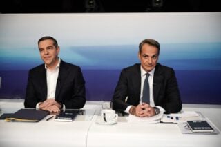 Δημοσκόπηση RealPolls: Σε μονοψήφια νούμερα η διαφορά της Ν.Δ. από την ΕΛΑΣ – Πάνω από 20% το κόμμα Τσίπρα στην εκτίμηση ψήφου