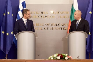 Μητσοτάκης στη Βουλγαρία: Γεωπολιτική αναβάθμιση της περιοχής σε χερσαίο άξονα από Ελλάδα μέχρι Ουκρανία