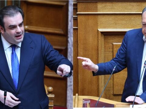 Κόντρα Φάμελλου και Πιερρακάκη για νόμο Κατσέλη: «Δημιουργεί δανειολήπτες δυο ταχυτήτων» – «Είστε οφσάιντ, κουνάτε και το γκολπόστ»