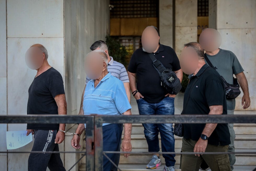 ΟΠΕΚΕΠΕ: Προφυλακίστηκαν δύο άτομα για το κύκλωμα των παράνομων επιδοτήσεων σε Κοζάνη και Αγρίνιο