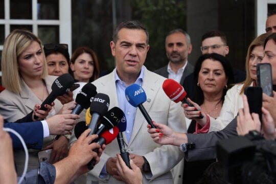 Τσίπρας – ΕΛΑΣ δεν θα πάνε μακριά χωρίς σοβαρό οικονομικό πρόγραμμα